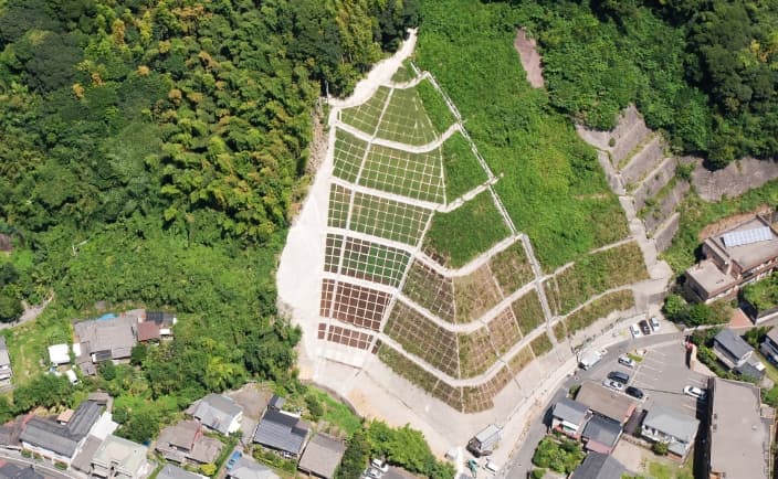 21急傾斜地崩壊対策工事（冷水4地区）